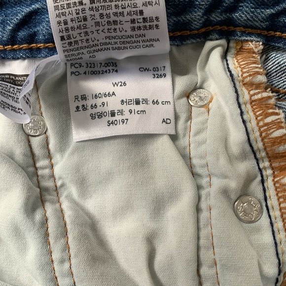 Levi’s 501 jean shorts waveline - medium wash - Picture 9 of 13